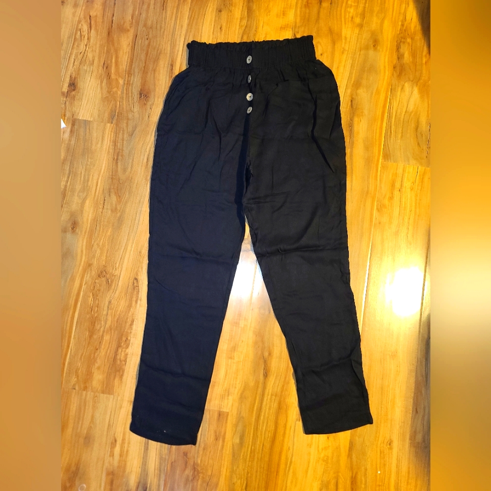 Small Pants